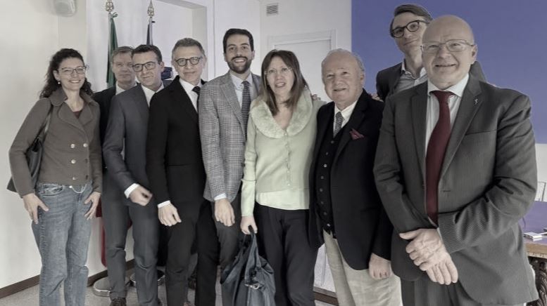 Clicca per accedere all'articolo OMCeO Pisa. “La patologia di confine tra Odontoiatria e Otorinolaringoiatria”.